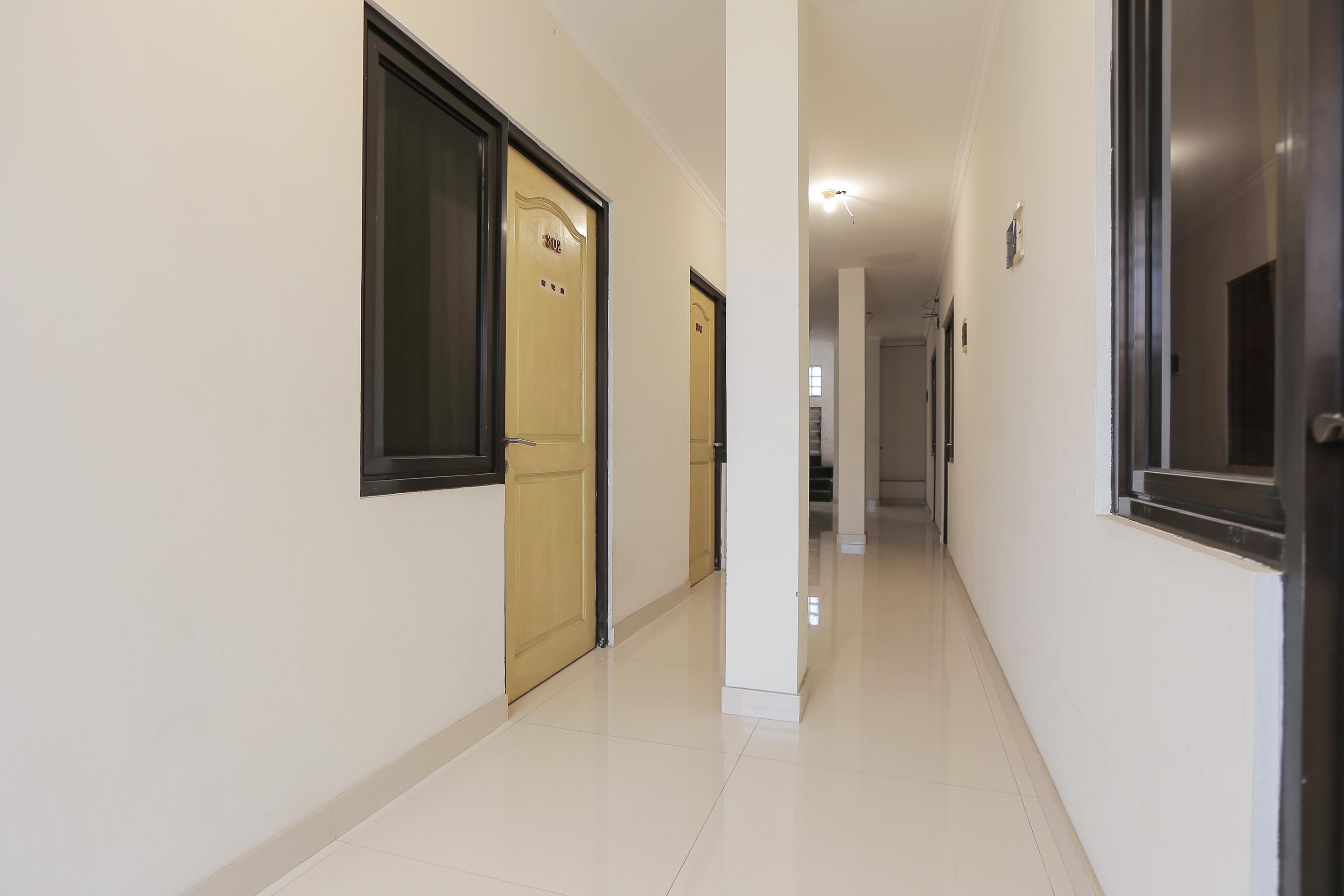 Super Oyo Capital O 141 Fatmawati Cozy Residence Jakarta Exterior photo
